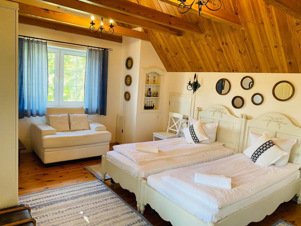 Hotel Гриль Станція Bila Cerkva Esterno foto