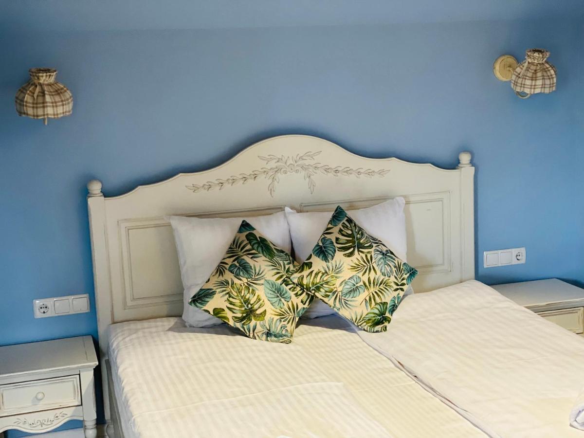 Hotel Гриль Станція Bila Cerkva Esterno foto