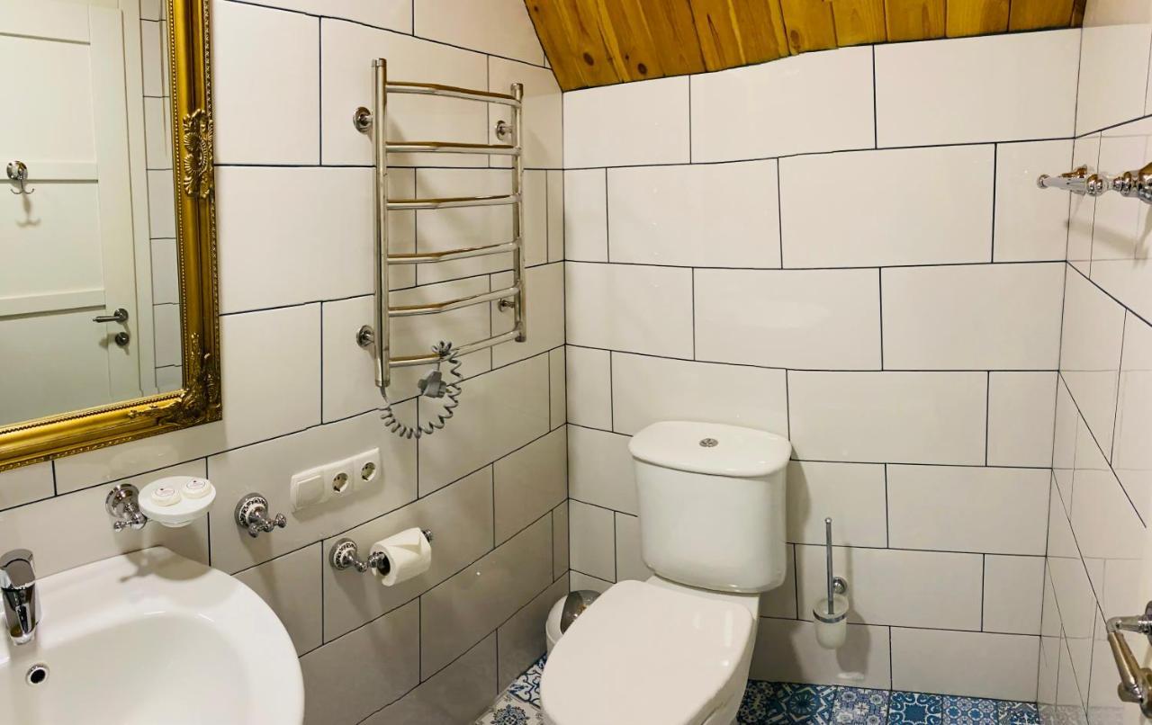 Hotel Гриль Станція Bila Cerkva Esterno foto
